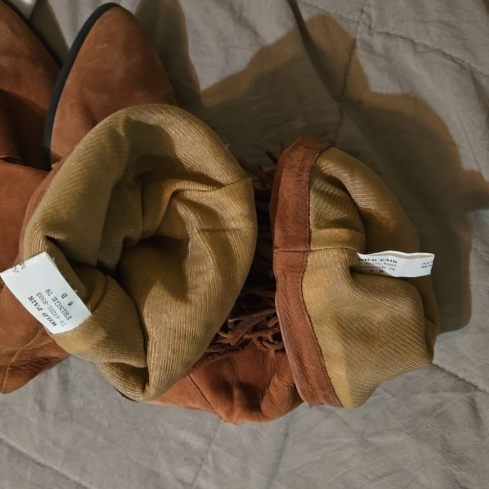 Women's Brown Western Boots - Picture 5 of 10